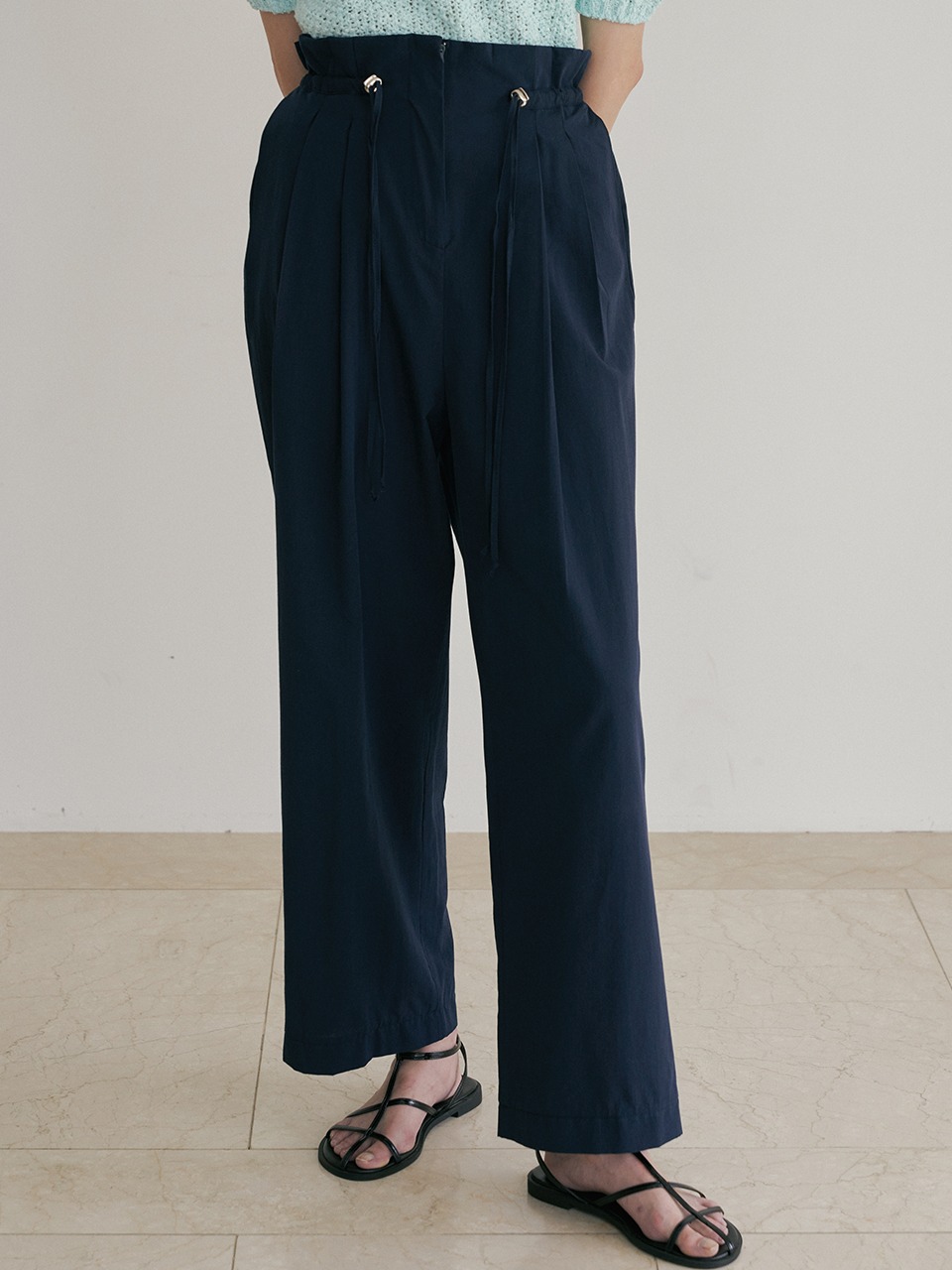 comos 681 stopper detail wide pants (navy)