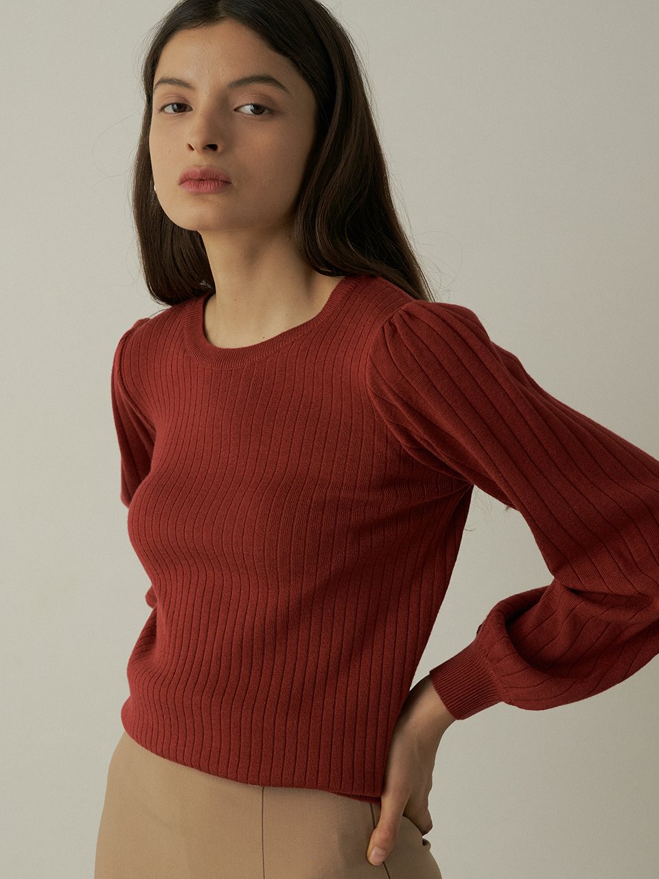 comos&#039;407 wool round puff knit (brick)