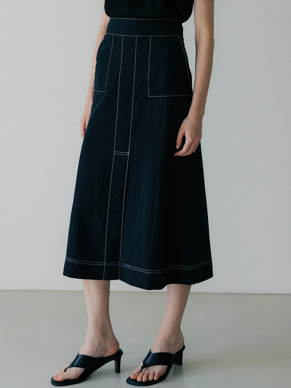 comos 869 stitch point skirt (black)