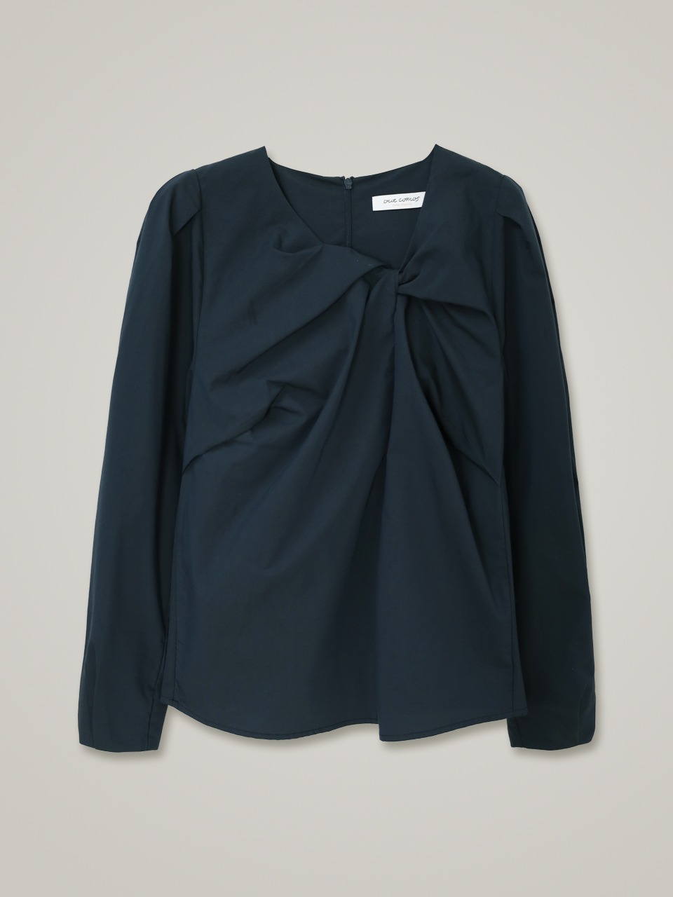 comos 988 neck twisted pintuck sleeve blouse (navy)